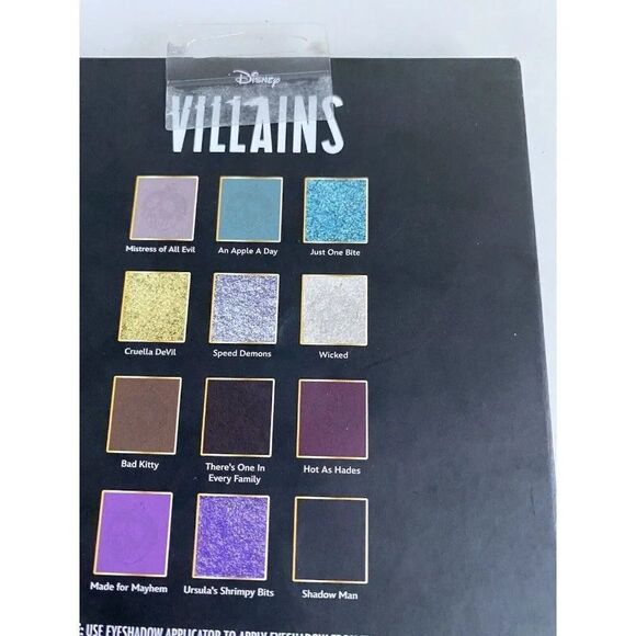Disney Villains Eyeshadow Palette Evil Queen 12 shades Taste Beauty NEW - Picture 11 of 16